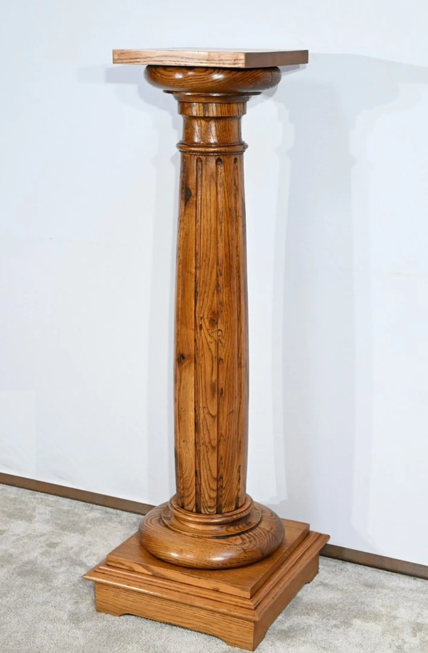 Vintage Säule aus Eiche, 1900