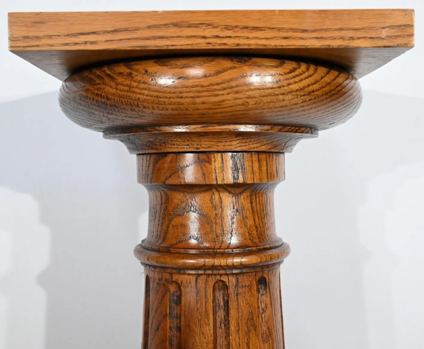 Vintage Säule aus Eiche, 1900