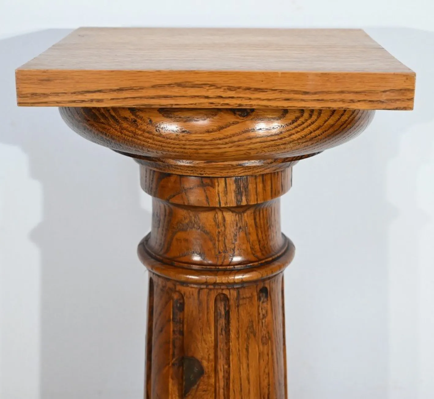 Vintage Säule aus Eiche, 1900