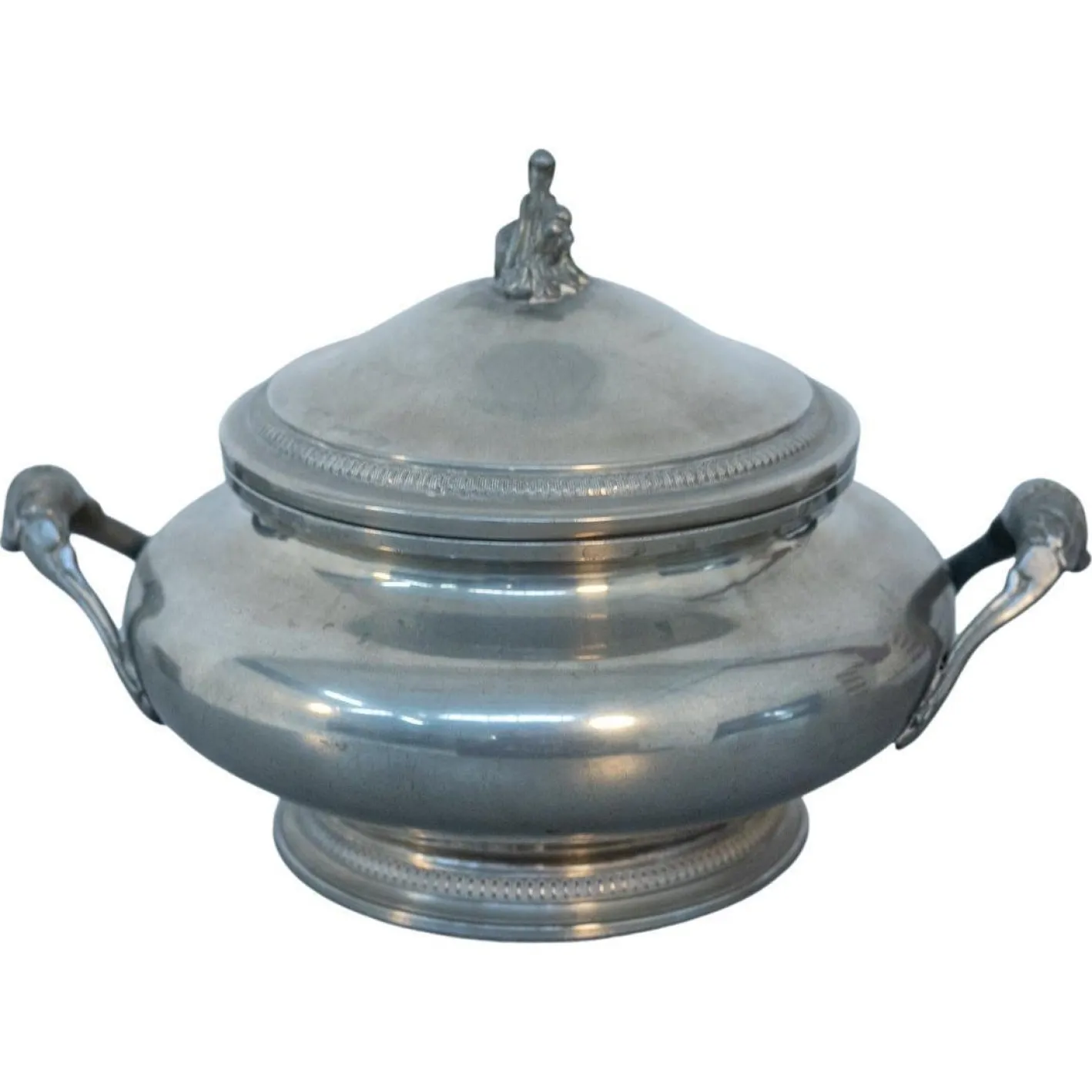Vintage Suppenterrine aus silbernem Metall mit Deckel