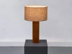 Vintage Tischlampe aus Teak, 1970er