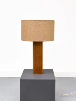 Vintage Tischlampe aus Teak, 1970er