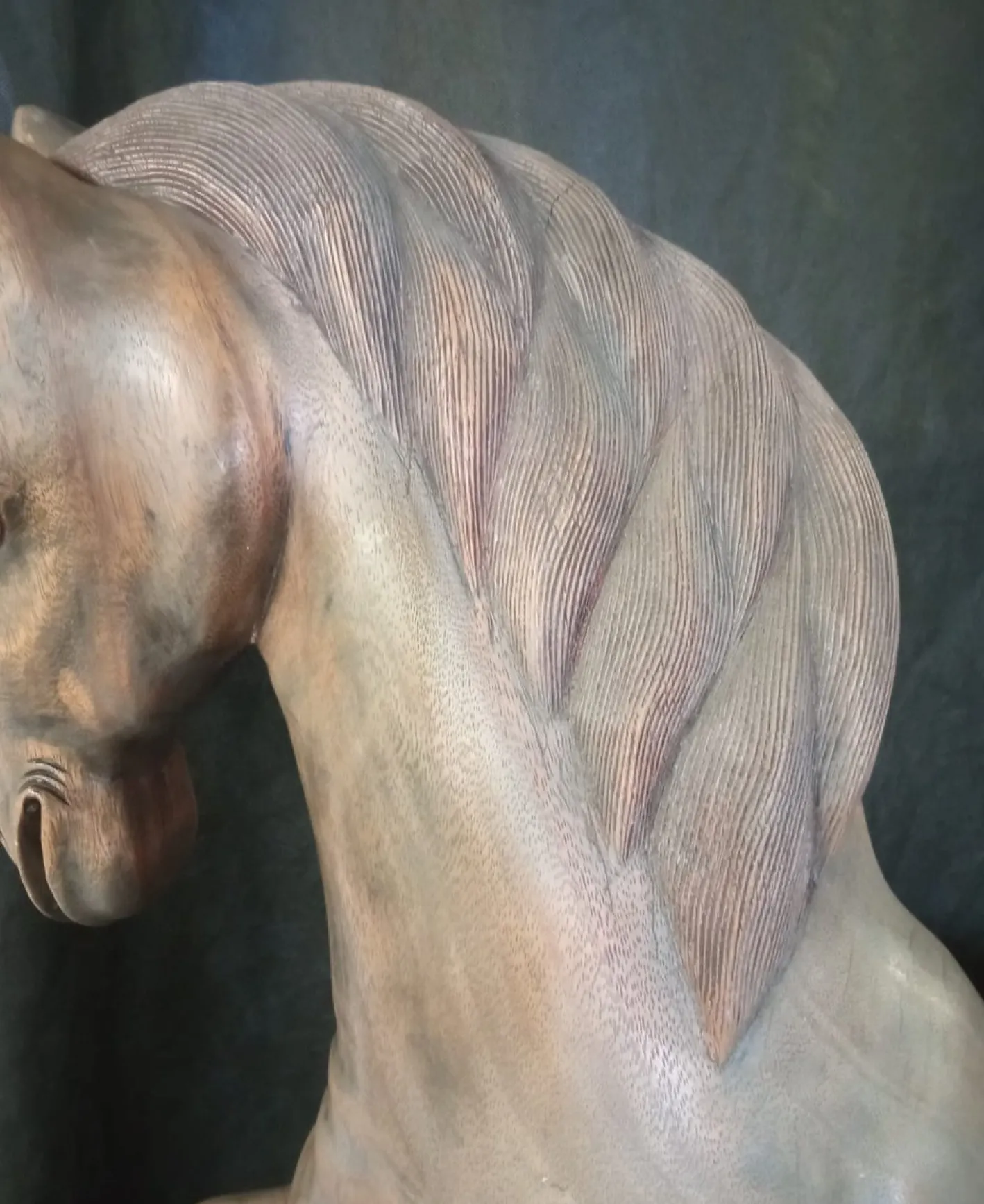Walnuss Holz Soaring Horse Skulptur