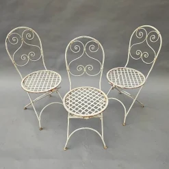 Weiße Gartenstühle aus Eisen, 3er Set