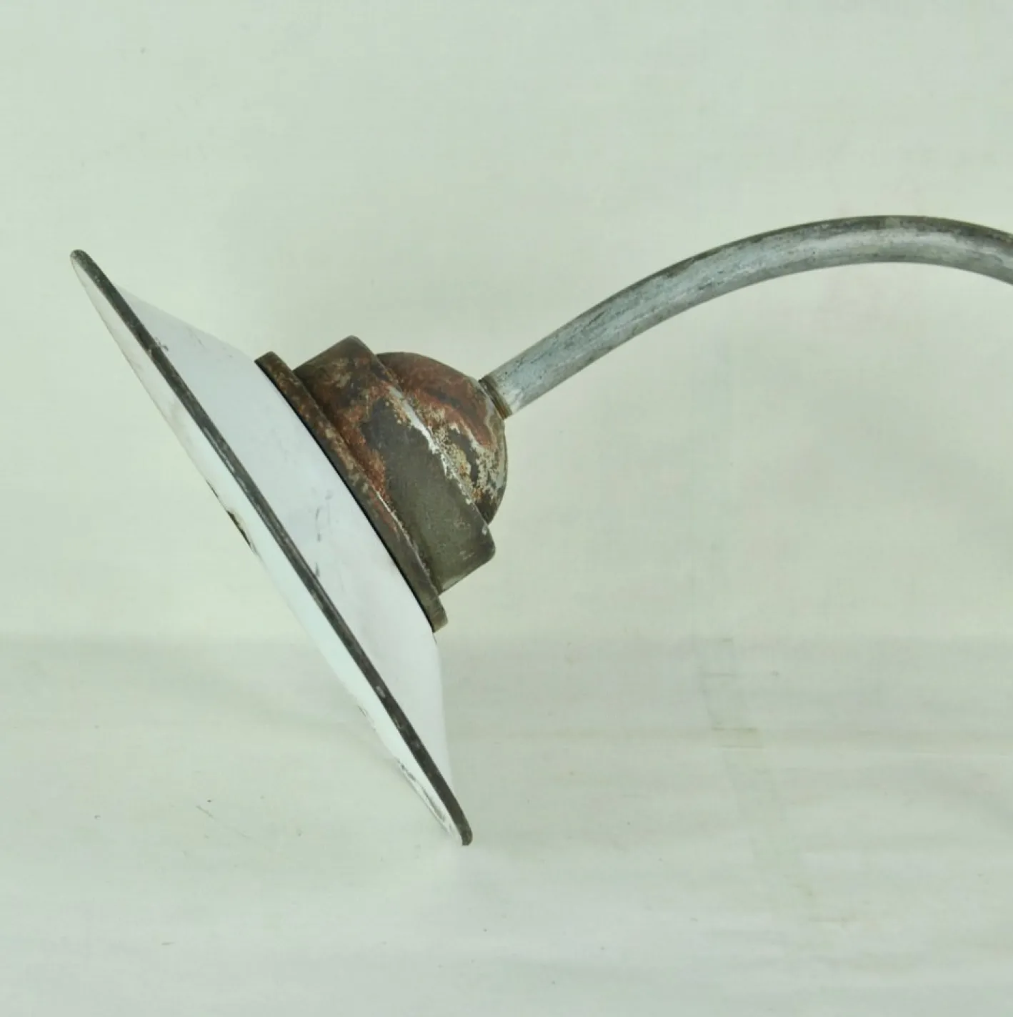 Weiß Emaillierte Metall Gartenlampe, 1940er
