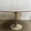 Weißer Arkana Tulip Tisch, 1960er
