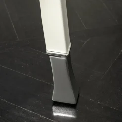 Weißer Postsparkasse Stuhl