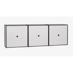 42 White Frame View Box von Lassen
