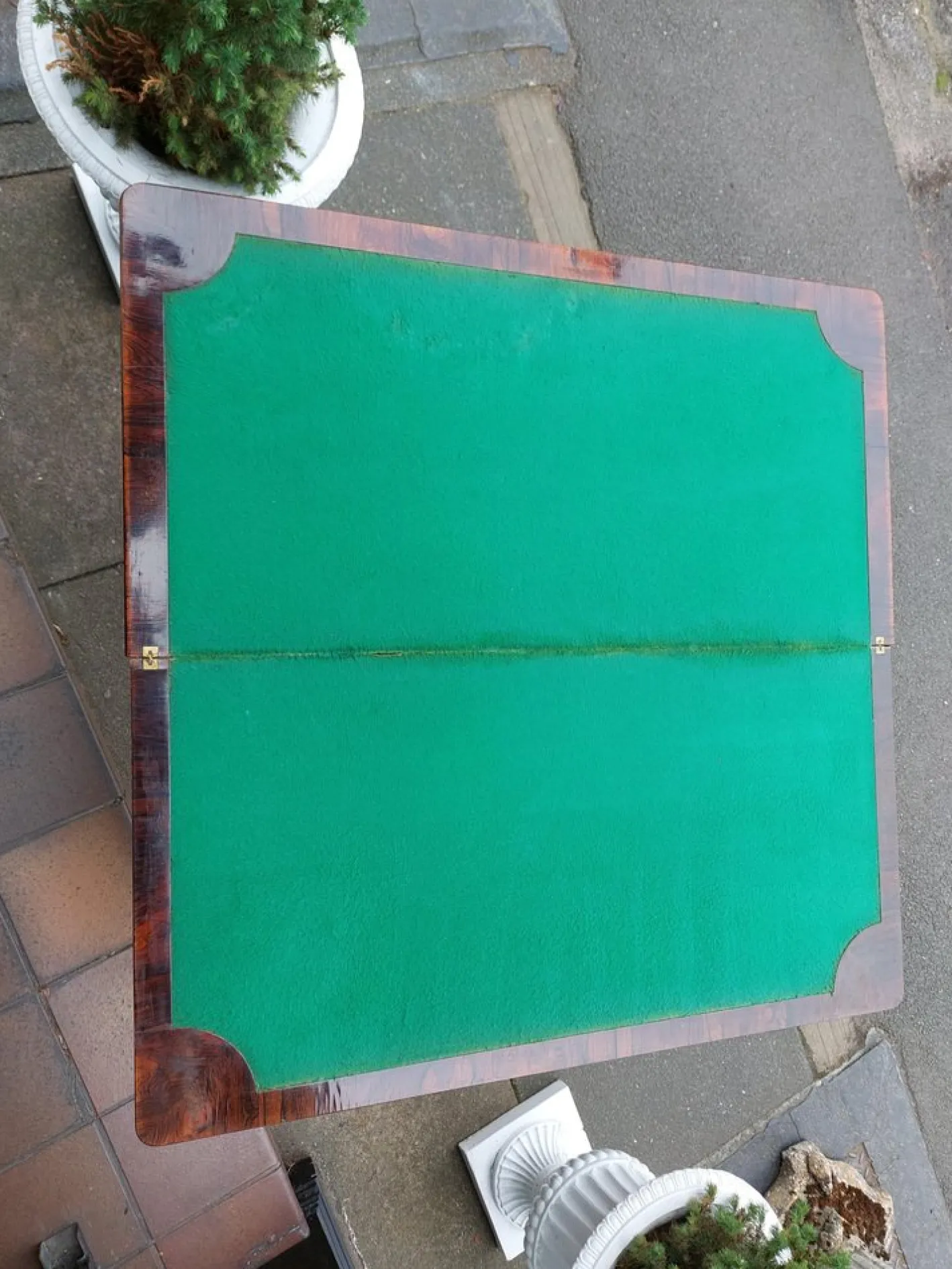 William IV Palisander Kartentisch