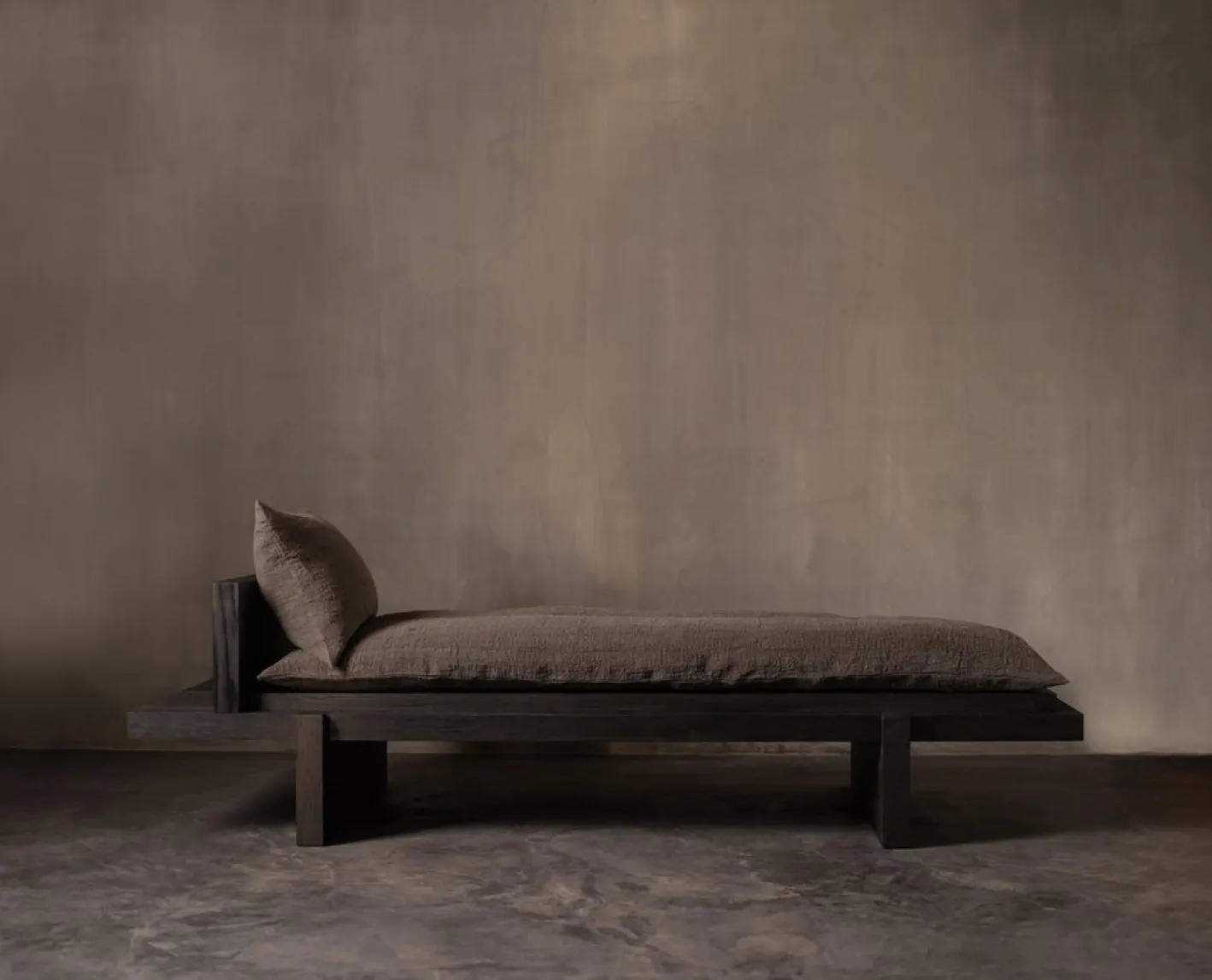 Yoishu Daybed von Kana Objects