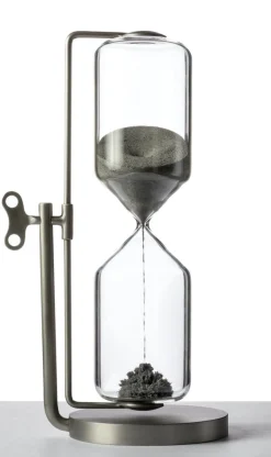 Zeitlose Sanduhr von CTRLZACK für Secondome Edizioni
