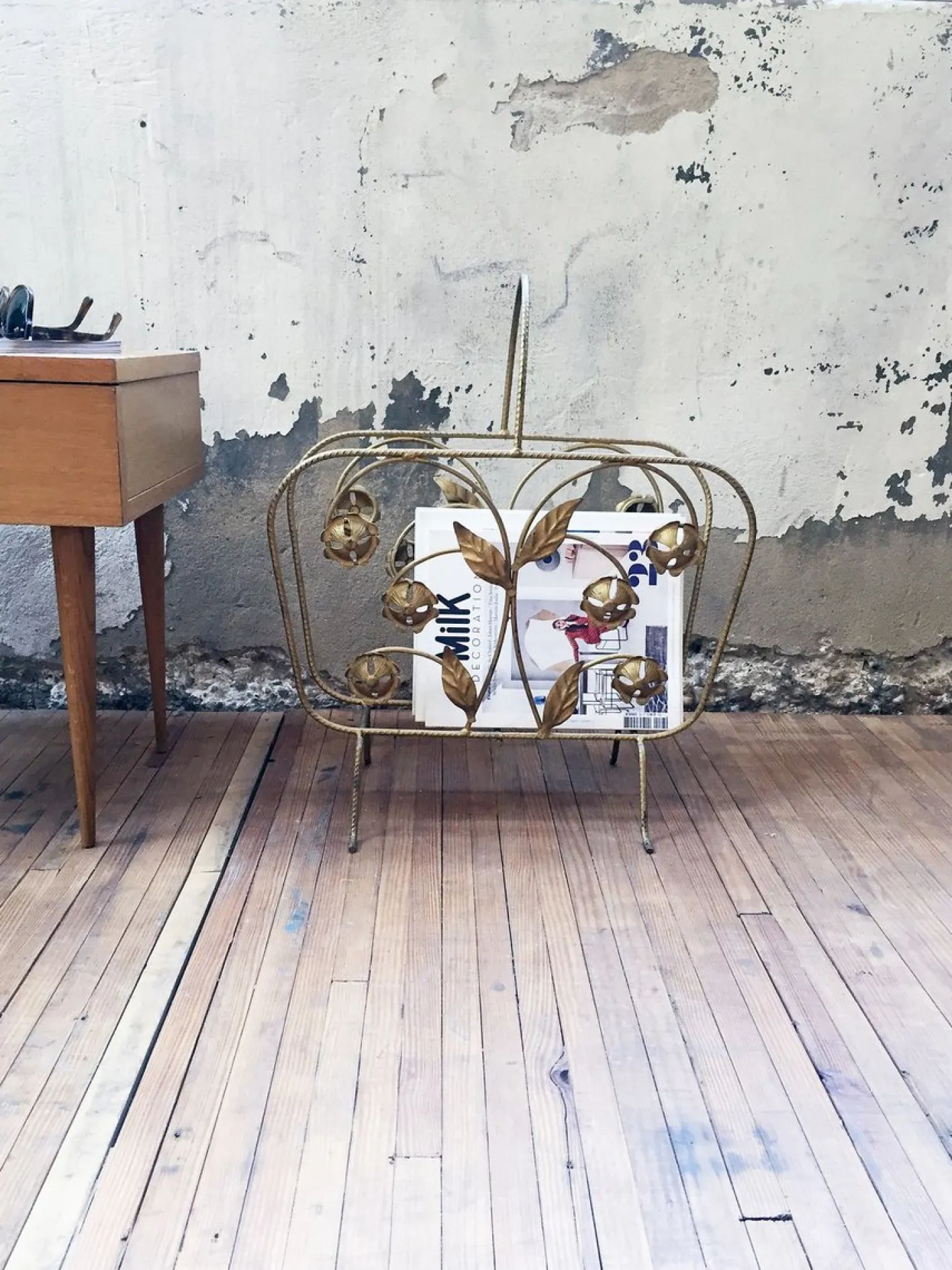 Zeitschriftenständer aus Messing, 1950er