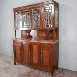 Zweiteiliges Sideboard mit Vitrine und 4 Türen