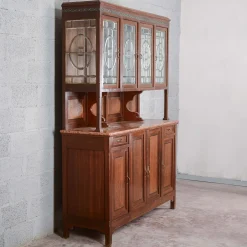 Zweiteiliges Sideboard mit Vitrine und 4 Türen